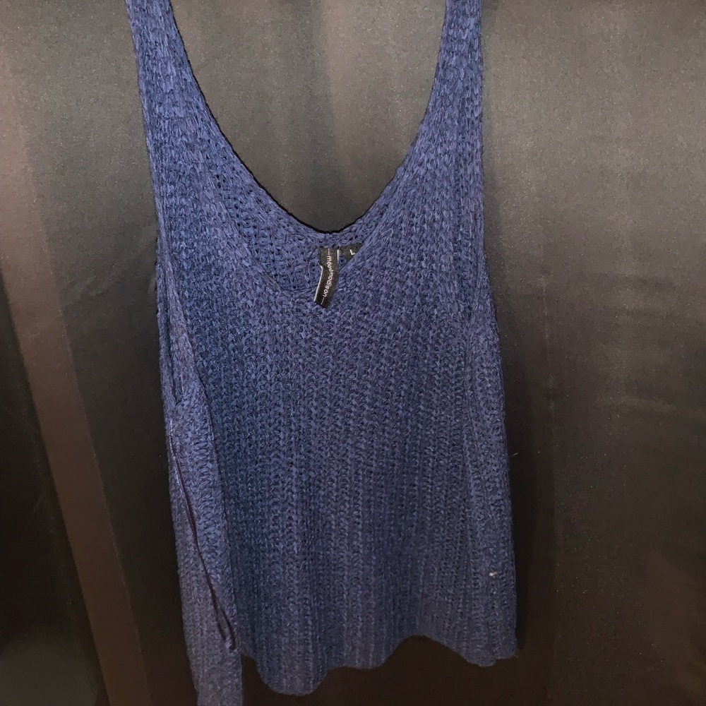 navy blue knit tank top